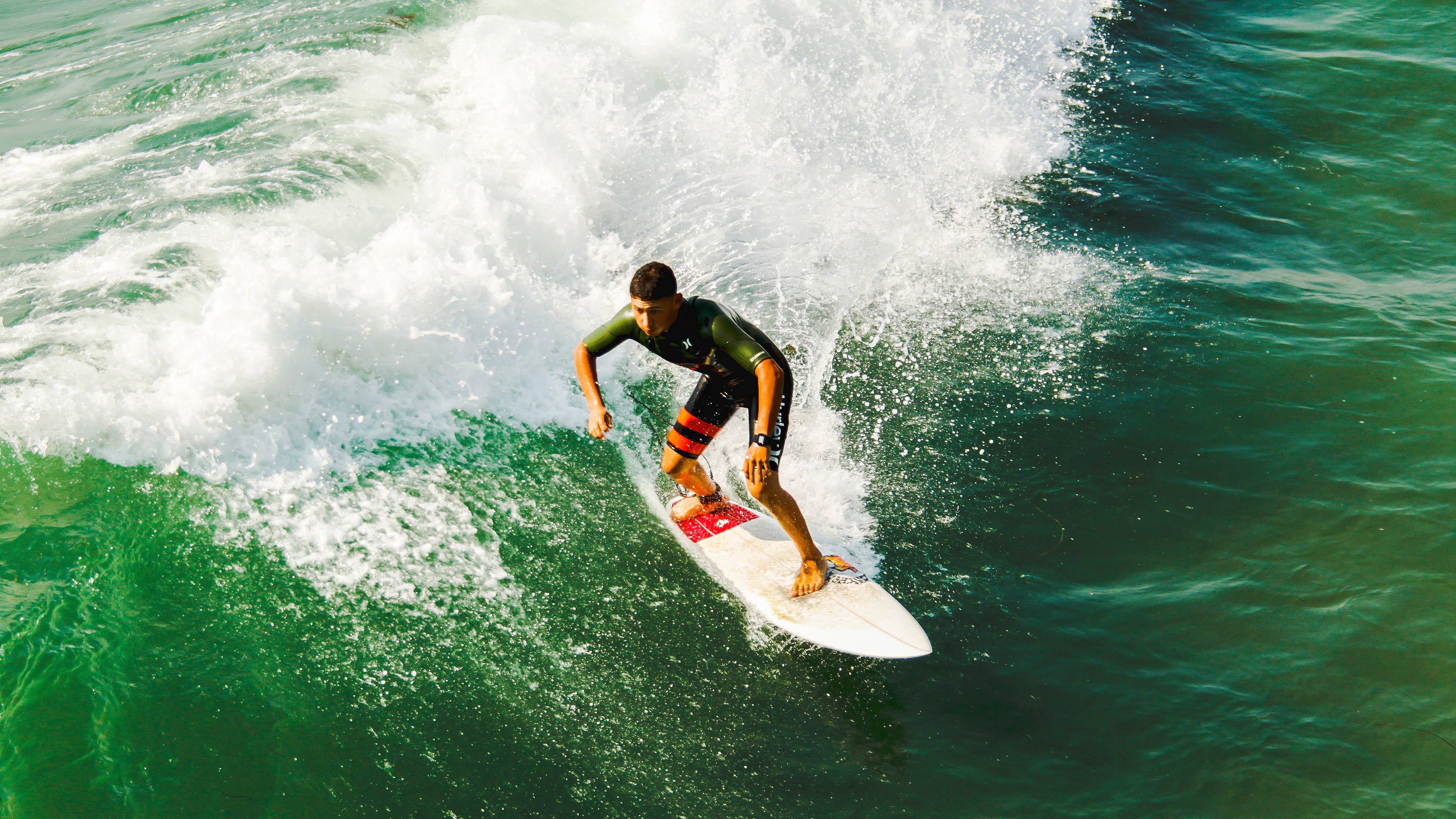 节约能源：未来足球场的智能节能设计，设计足球场如何节约城市空间