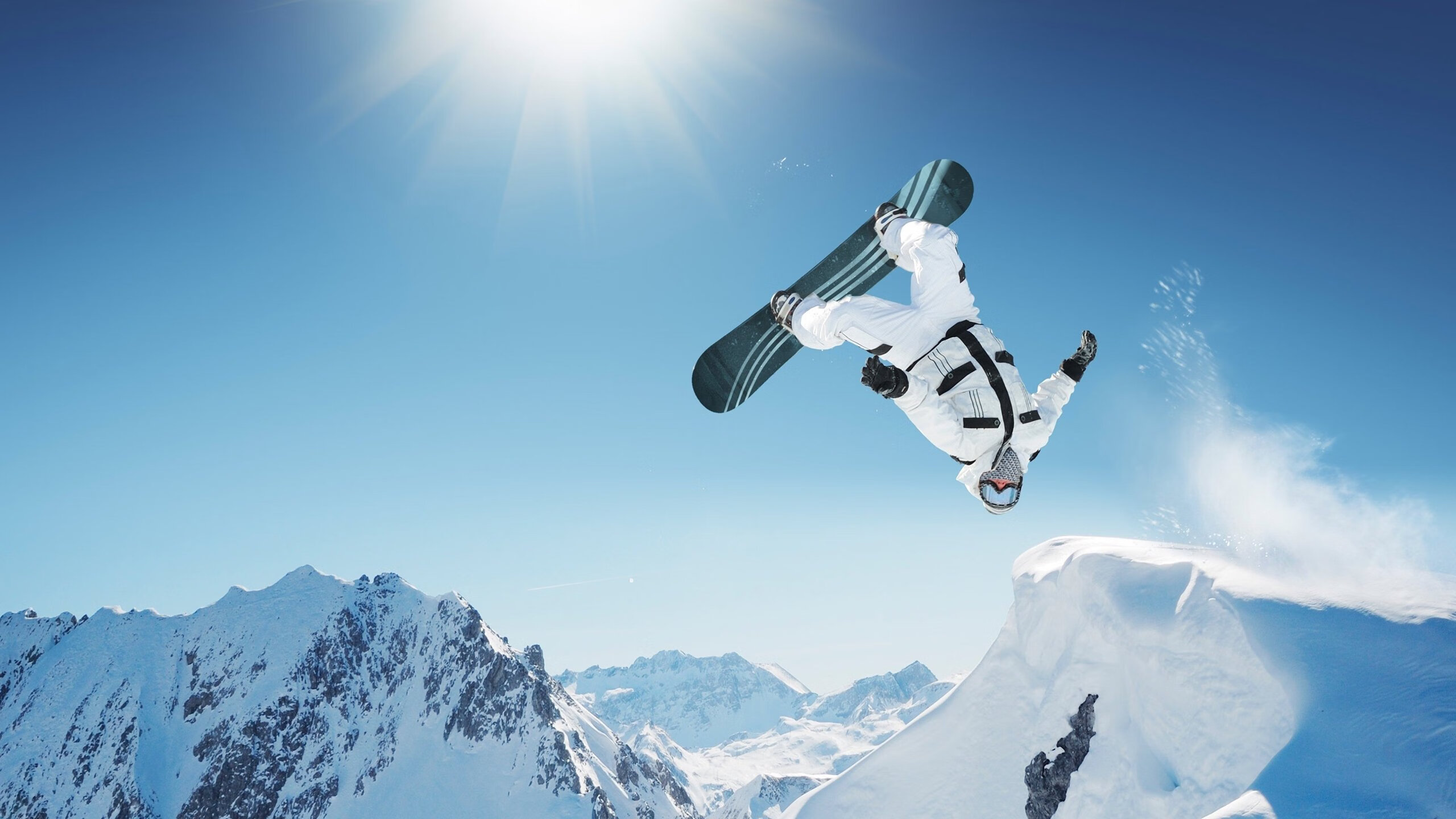 俱乐部财务压力：疫情后复苏的策略秘笈，疫情对俱乐部的影响